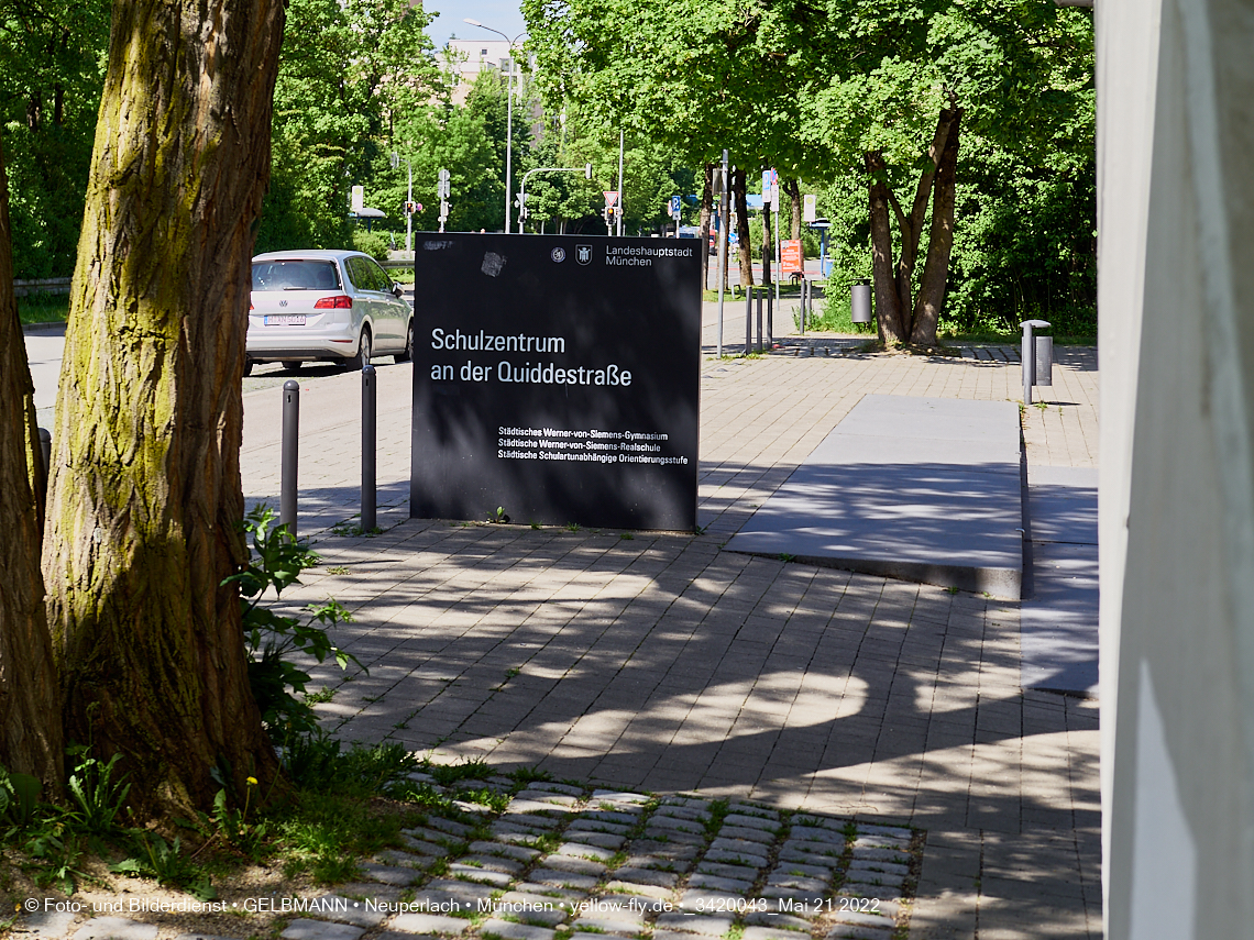 21.05.2022 - Baustelle am Haus für Kinder in Neuperlach